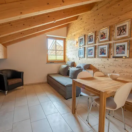 Duxeranger D 12 Apartment